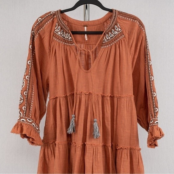 Free People Dream Weaver V-Neck Embroidered Tunic size S - Picture 3 of 16